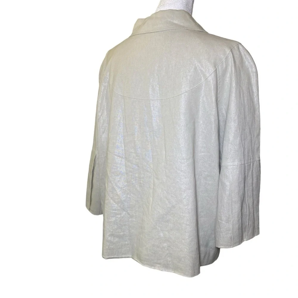 WD-NY women 12 Linen blend 3/4 sleeve Big button Cream Oatmeal blazer jacket